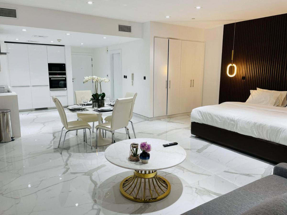 Luxury Casa Premium Studio Apartments - With Full Kitchen, Balcony At Jbr Beach Dubai Exterior photo